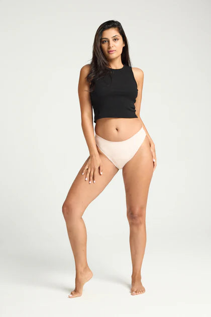 Puma x Modibodi Seamfree Active Bikini Brief, Mist Pink 🩸🩸🩸